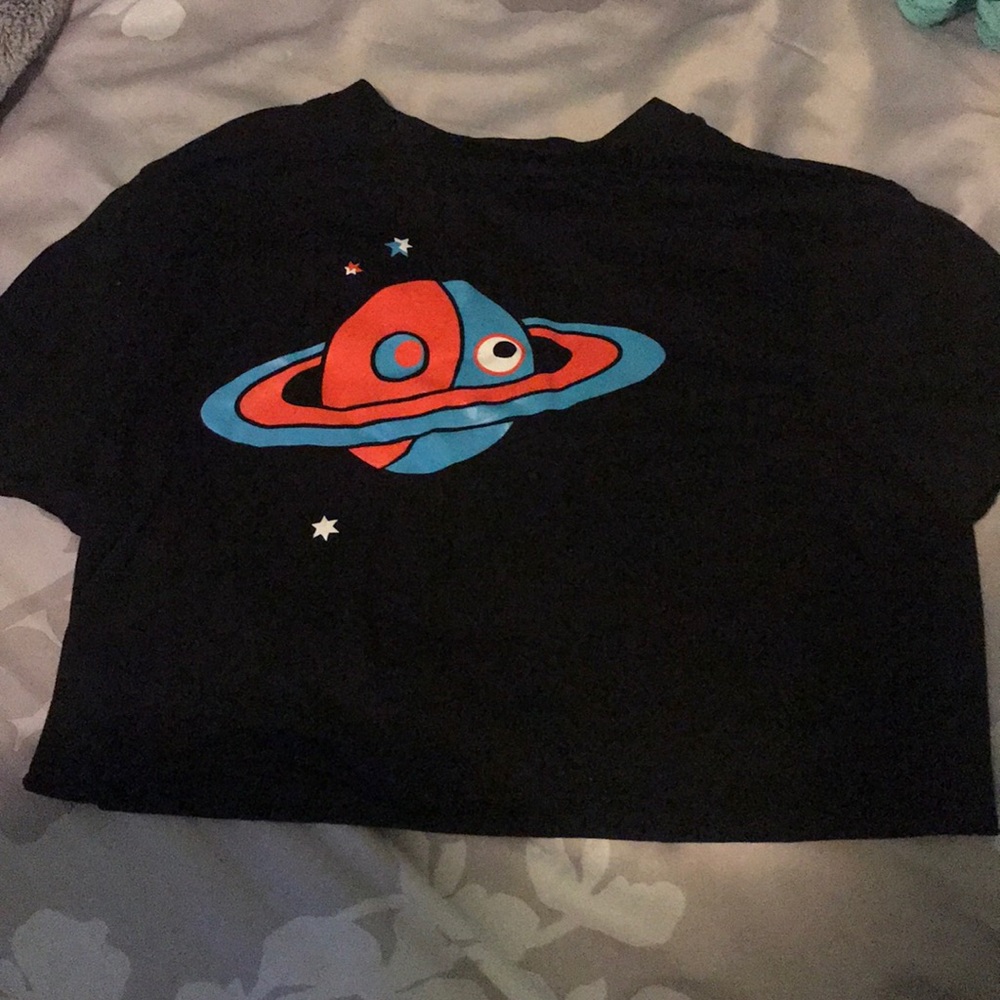 Cropped romwe space shirt
